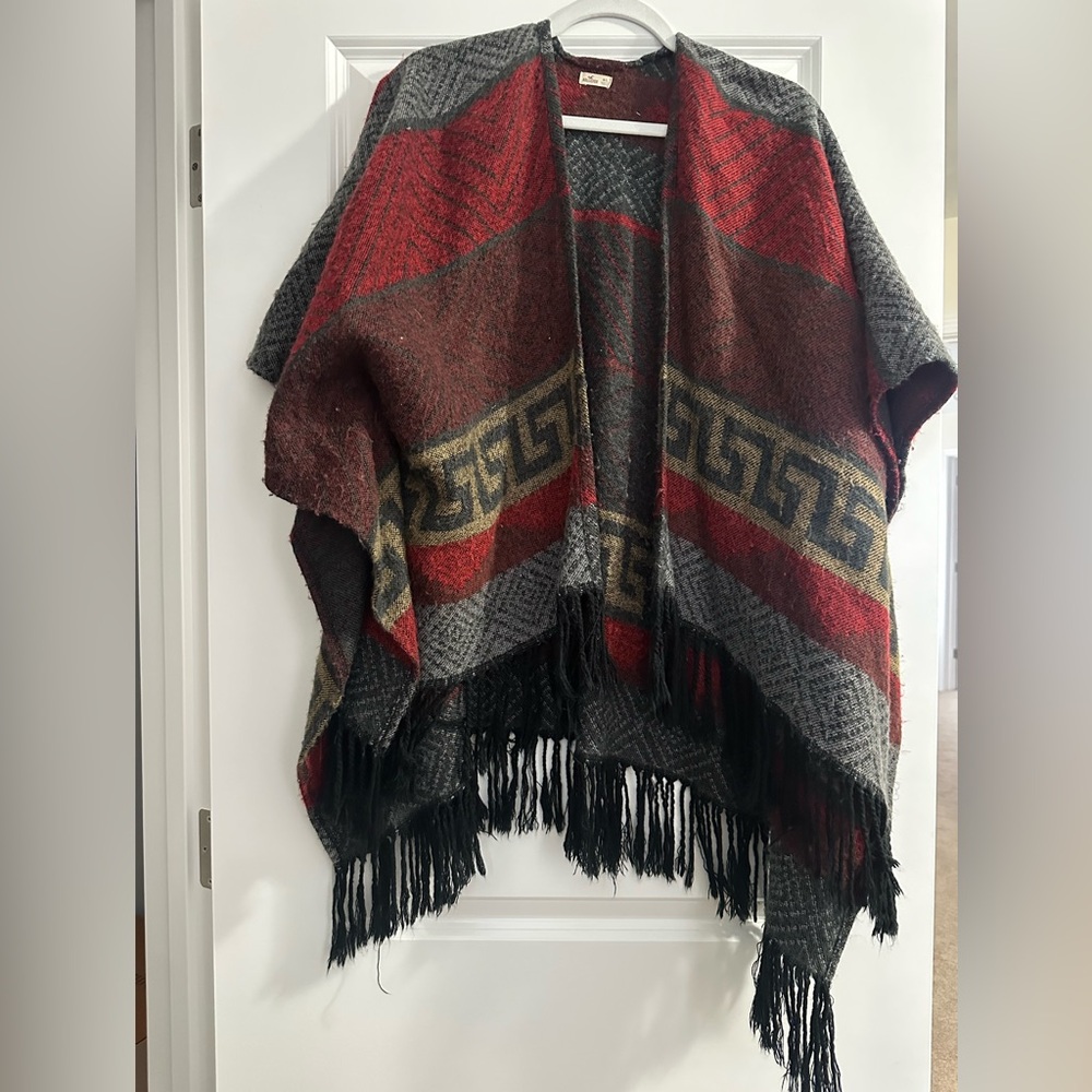 Hollister Red and Gray Knit Poncho